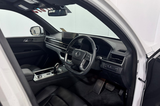 2024 MYon KGM SsangYong Rexton Y461 Adventure SUV Image 9