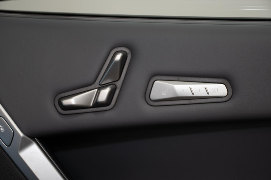 2026 MY25 BMW iX I20 xDrive45 M Sport SUV
