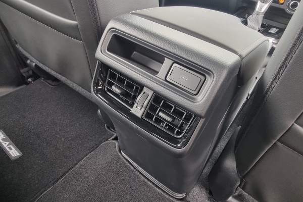 2026 Isuzu D-MAX RG BLADE Ute Image 15
