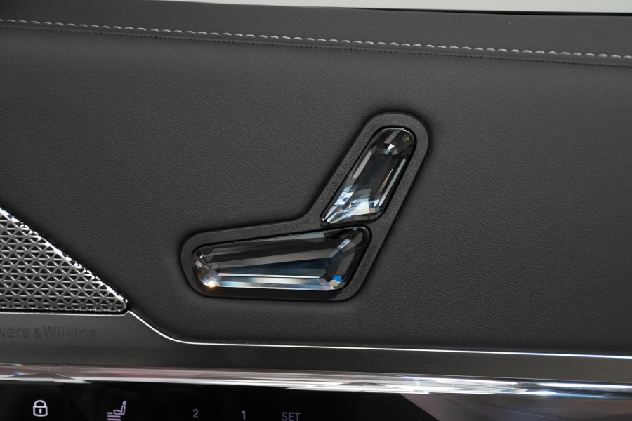 2024 BMW 7 Series G70 740i M Sport Sedan