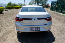 2018 MY17 Renault Megane Sedan LFF Zen Sedan