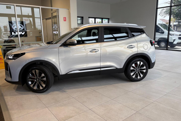 2025 MY26 Chery Tiggo 4  Ultimate SUV Image 5