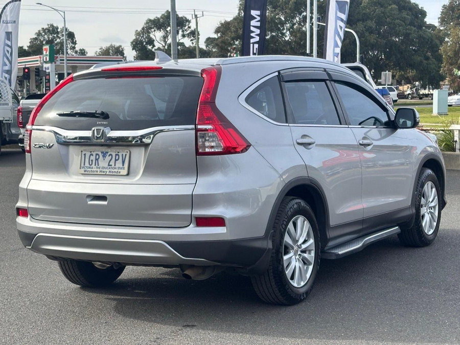 2016 MY17 Honda CR-V RM Series II VTi SUV Image 8