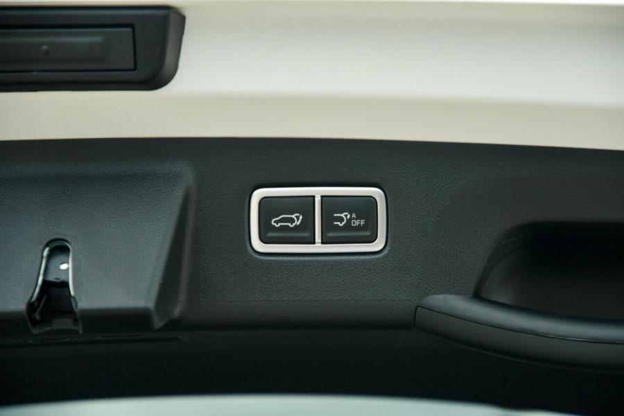 2024 MY25 Kia Sorento MQ4 PE Sport+ SUV Image 9