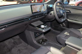 2024 MG MG4 MEH32 Essence 64 Hatch