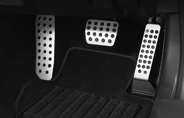 <img src="Alloy Pedal Cover (AT)