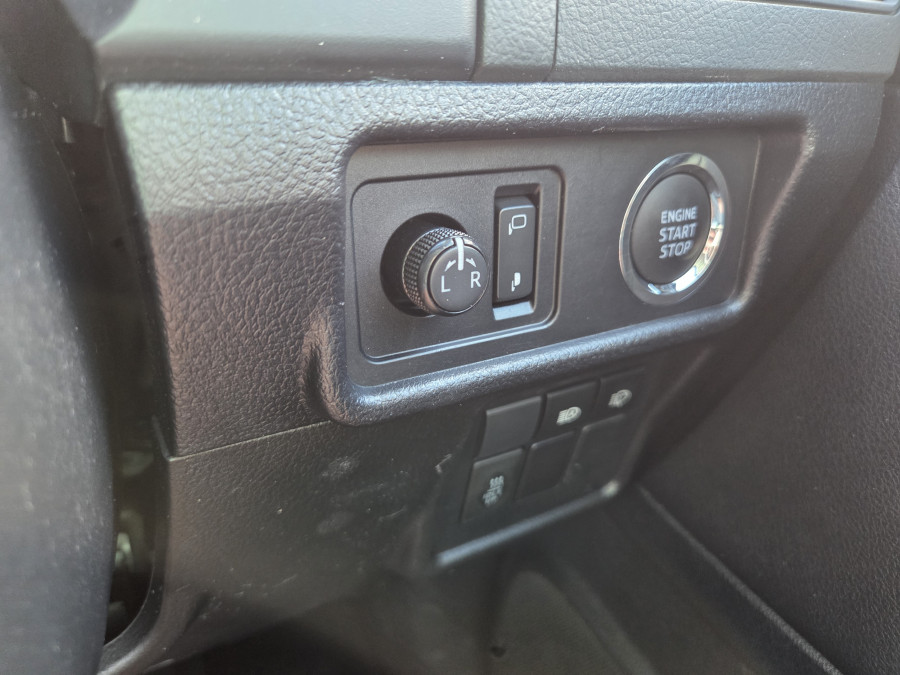 2019 Toyota LandCruiser Prado GDJ150R GXL SUV Image 25