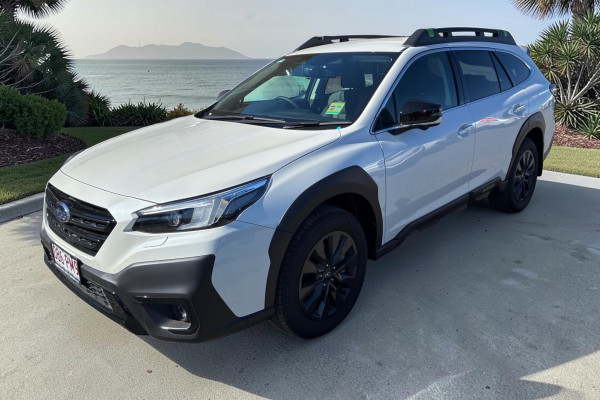 2025 Subaru Outback 6GEN AWD Sport XT SUV Image 8