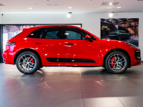 2024 Porsche Macan 95B S SUV image 5