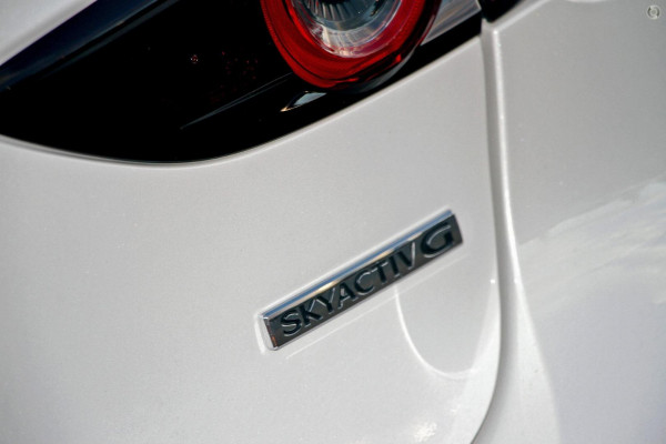 2025 Mazda 3 BP Series G20 Pure Hatch Image 8