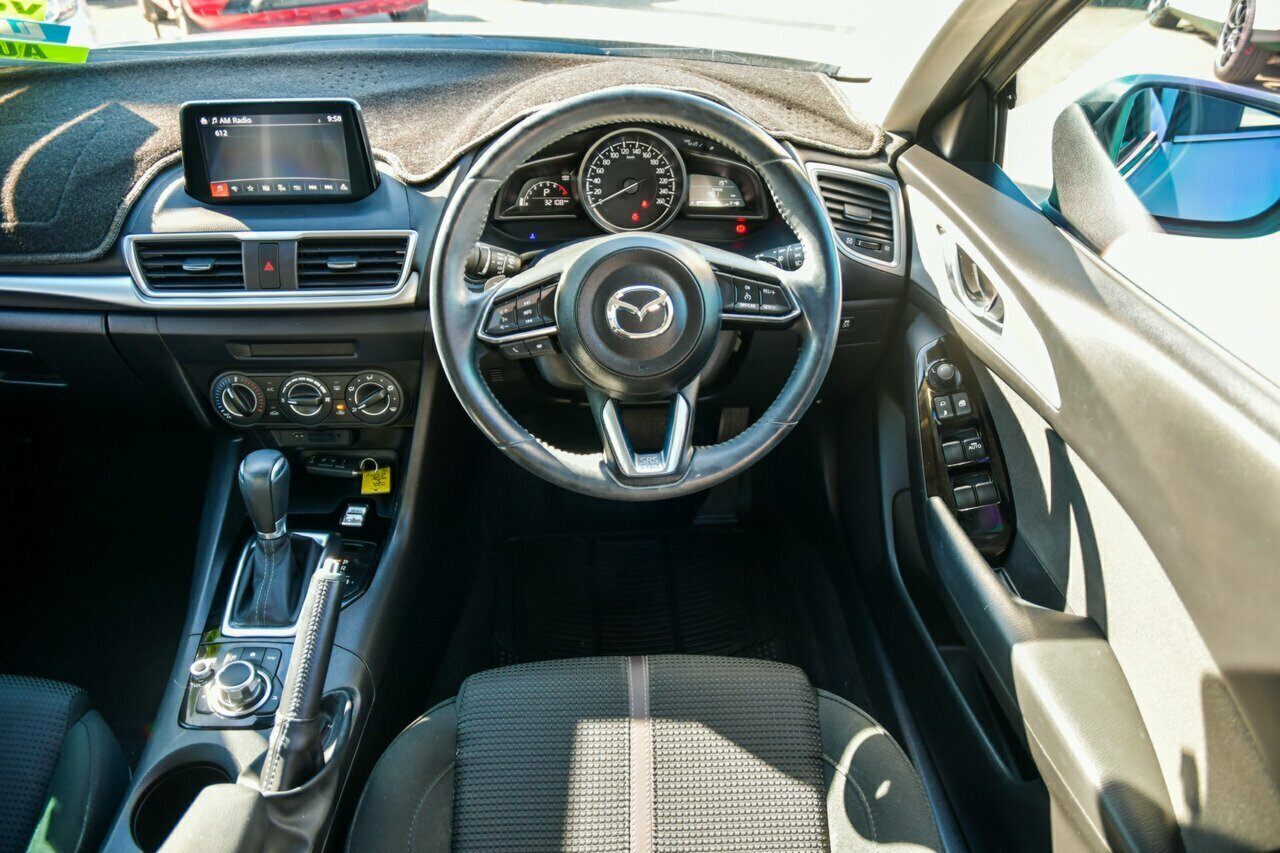 2017 Mazda 3 BN5278 Maxx SKYACTIV-Drive Sedan Image 9