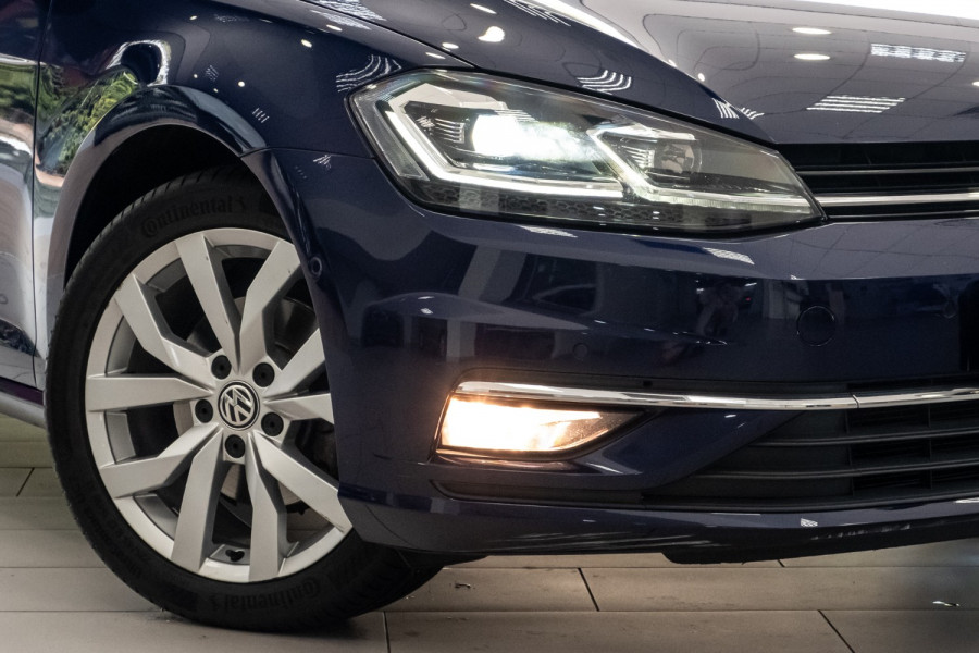 2019 Volkswagen Golf 7.5 110TSI Highline Wagon Image 6