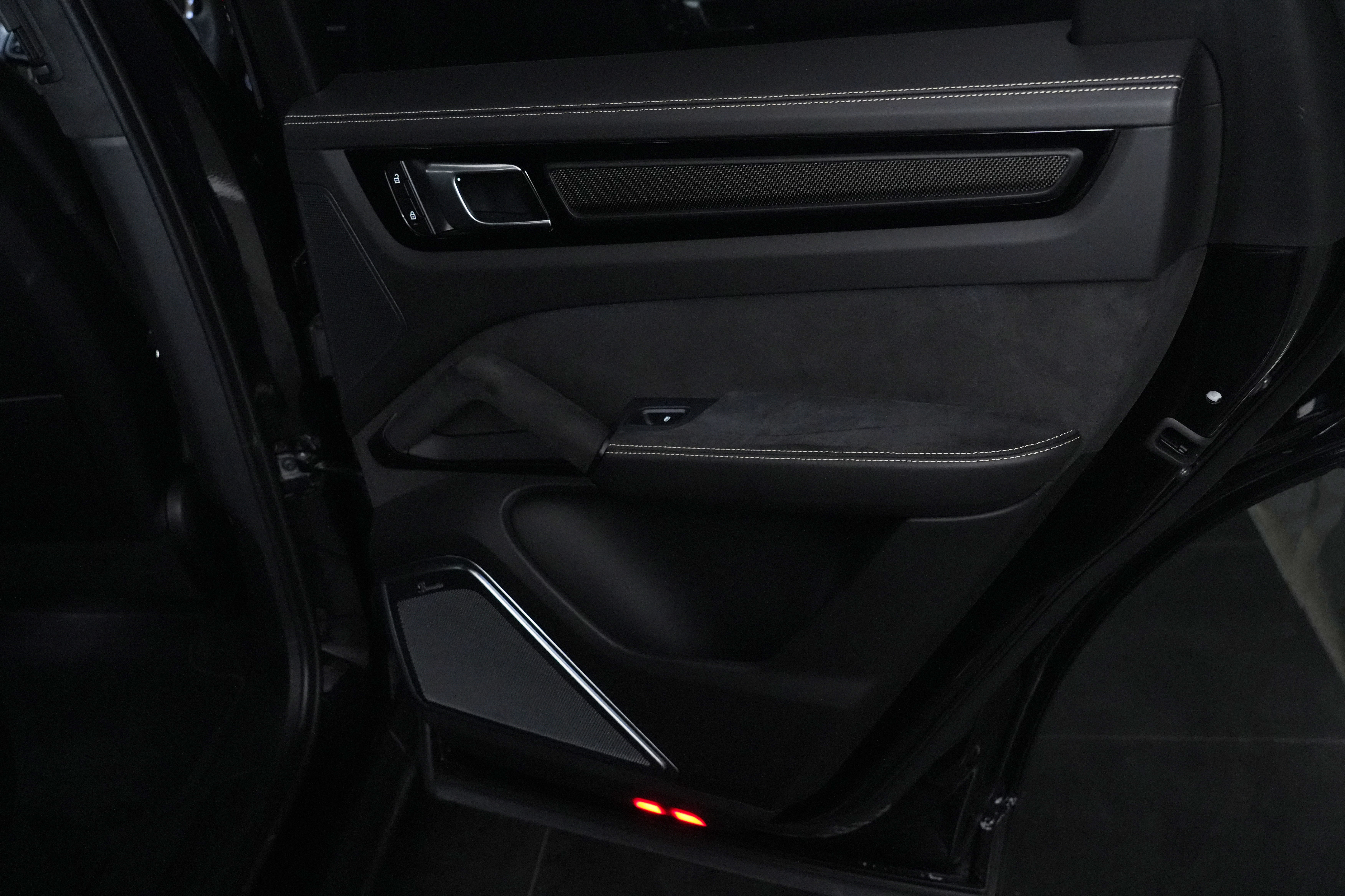 2022 Porsche Cayenne Turbo GT Coupe Image 56