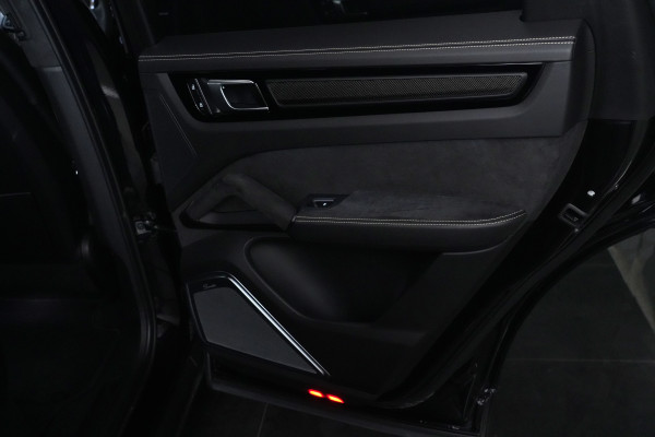 2022 Porsche Cayenne Turbo GT Coupe Image 56