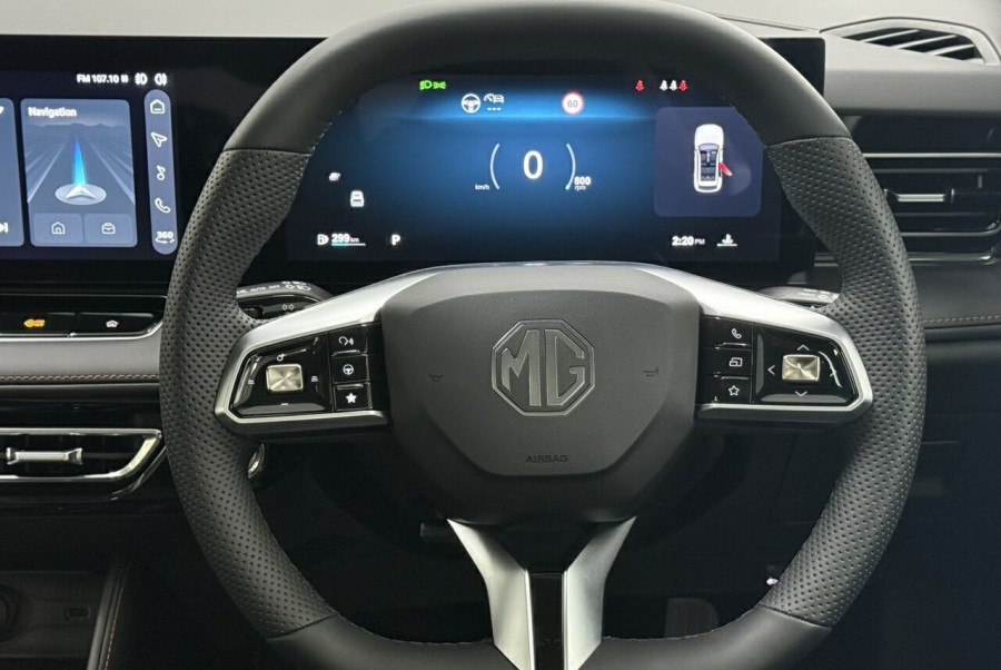2024 MY24.5 MG HS AS33 Essence SUV Image 14