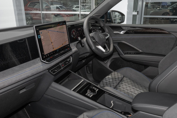 2026 Volkswagen Tiguan CT 150TSI R-Line SUV