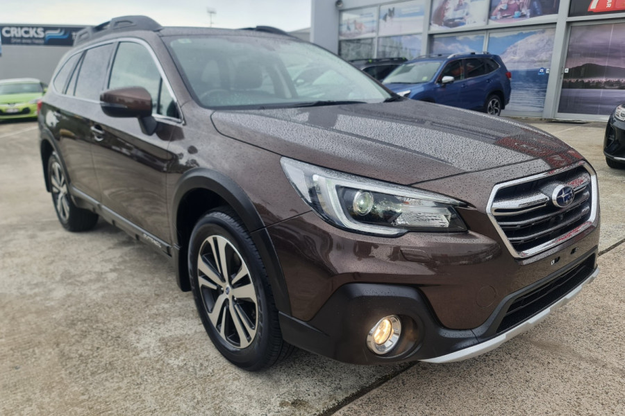 2019 Subaru Outback Premium Image 4