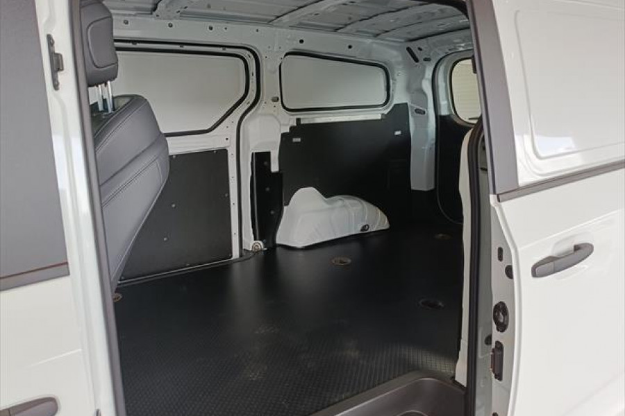 2025 LDV G10 SV7C + Van Image 15