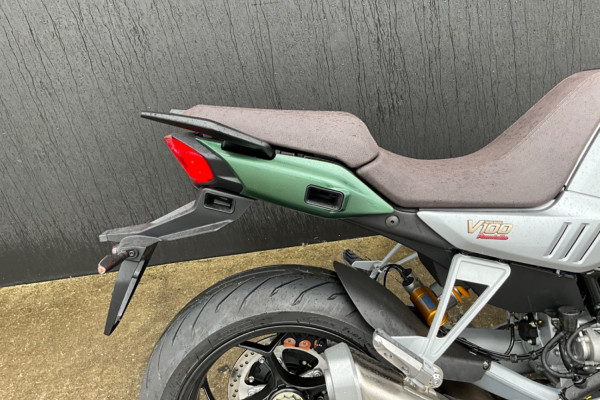 2023 Moto Guzzi V 100 Mandello S Sport Touring