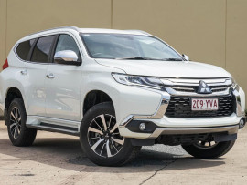 Mitsubishi Pajero Sport GLS QE
