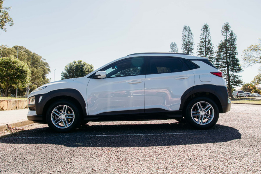 2018 MY19 Hyundai KONA OS.2 Active SUV Image 9