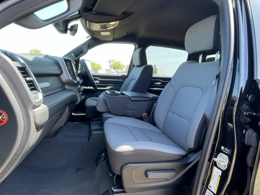 2024 Ram 1500 DT Big Horn LWB Crew Cab Image 10