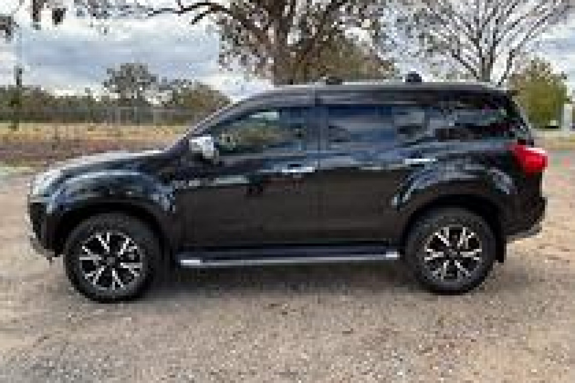 2019 Isuzu MU-X LS-T SUV Image 35