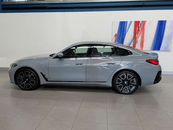 2026 MY25 BMW i4 G26 eDrive35 Hatch image 2