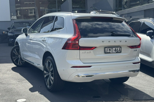 2024 MY25 Volvo XC60 UZ Ultra B5 Bright SUV Image 3