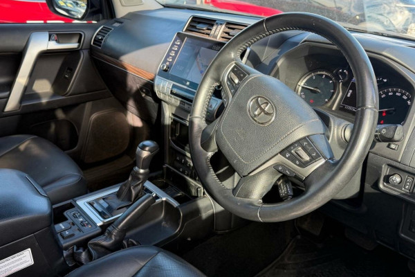 2020 Toyota LandCruiser Prado GDJ150R VX SUV Image 23