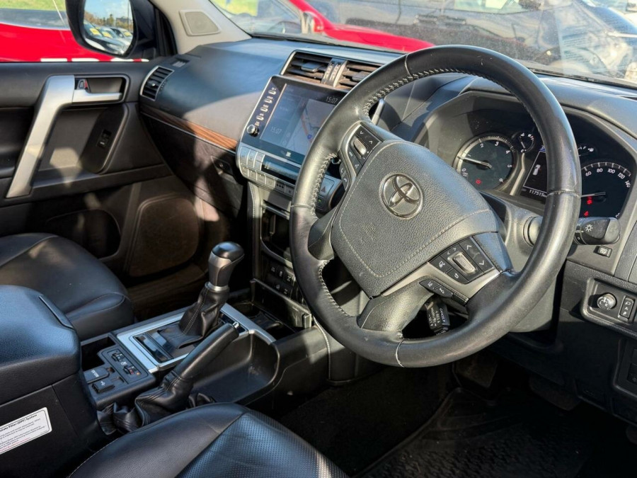 2020 Toyota LandCruiser Prado GDJ150R VX SUV Image 23