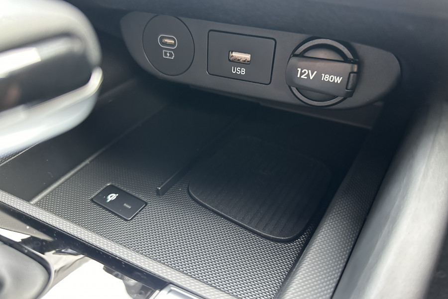 2025 Hyundai i30 CN7.V2  Sedan Image 14