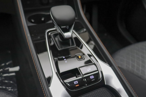 2026 MG HS Super Hybrid Excite SUV Image 16