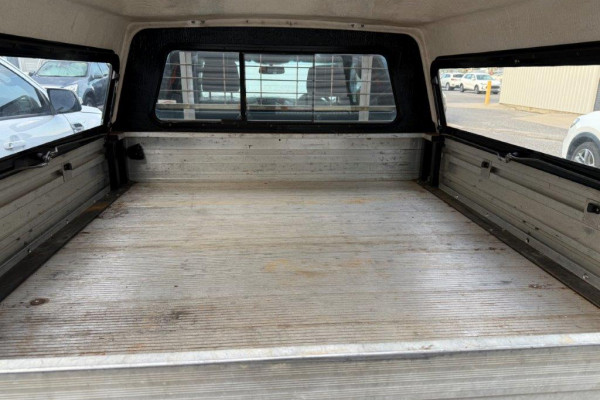 2012 Mazda BT-50 UP0YF1 XT Cab Chassis Image 3