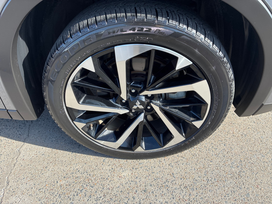 2022 Mitsubishi Outlander ZM Aspire SUV Image 9
