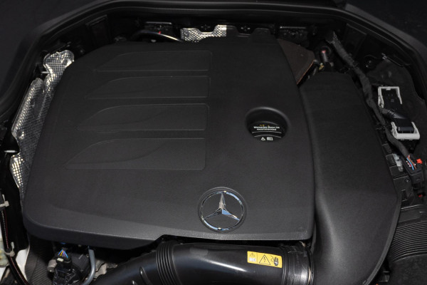 2023 Mercedes-Benz E-Class W213 E200 Sedan image 19