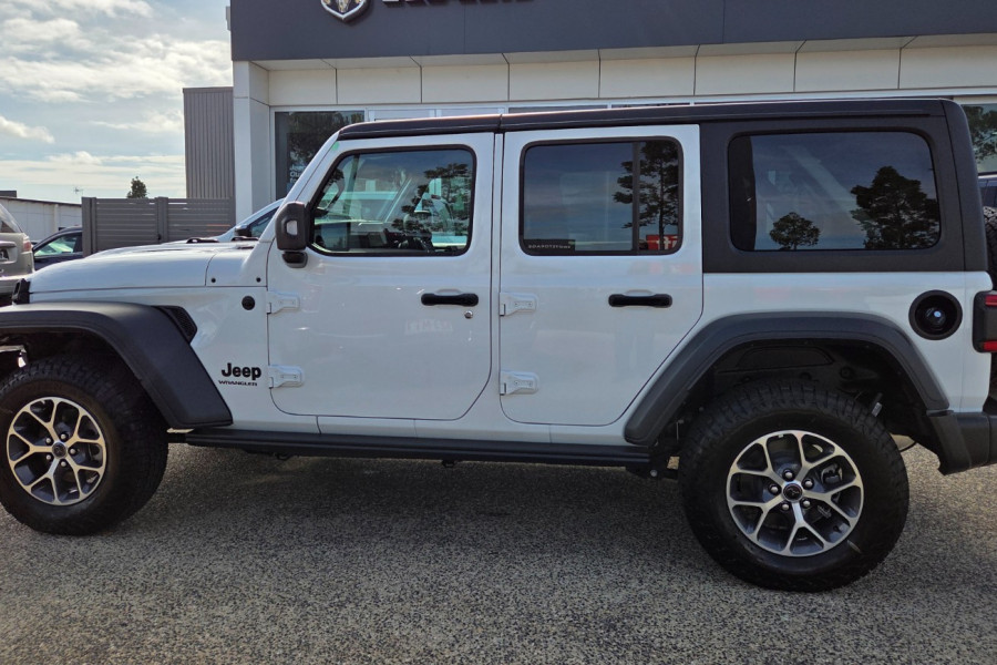  Jeep Wrangler Unlimited Sport S SUV Image 6