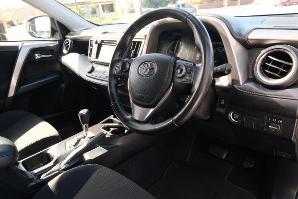 2017 Toyota RAV4 ASA44R GXL SUV Image 7