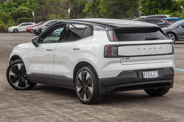 2024 MY25 Volvo EX30  Twin Motor Performance Ultra SUV Image 4