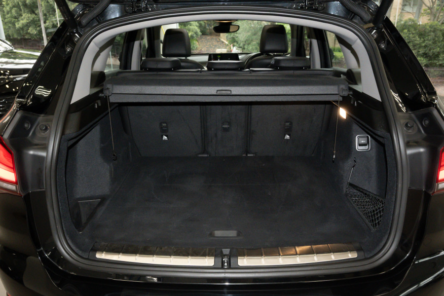 2022 BMW X1 F48 LCI sDrive20i SUV
