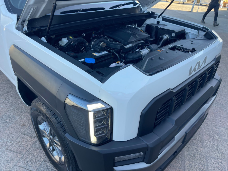 2025 MY26 Kia Tasman TK SX Cab Chassis Image 23