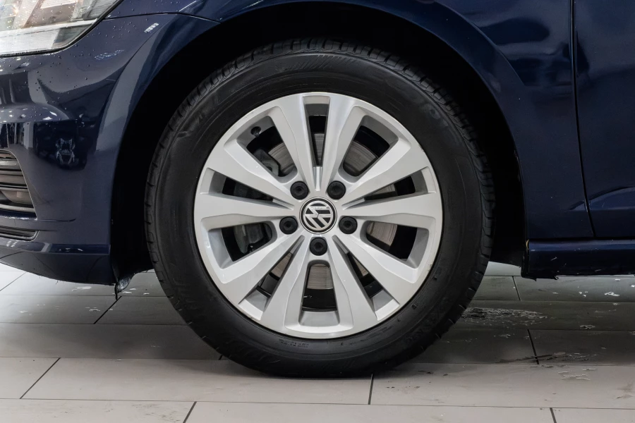 2019 MY19.5 Volkswagen Golf 7.5 110TSI Trendline Hatch Image 21