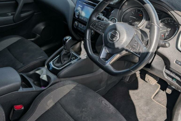 2019 Nissan QASHQAI J11 Series 2 ST SUV Image 14