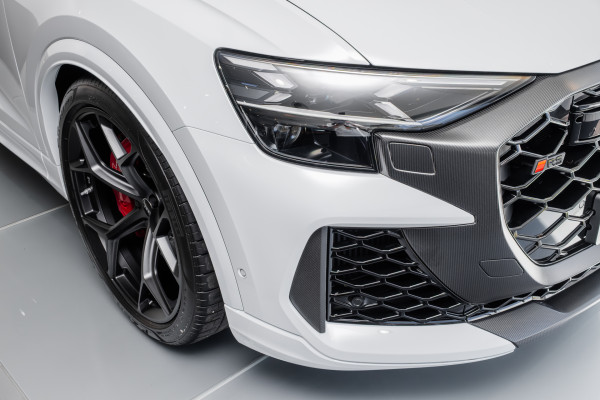 2026 Audi RS Q8 F1 TFSI performance SUV image 5