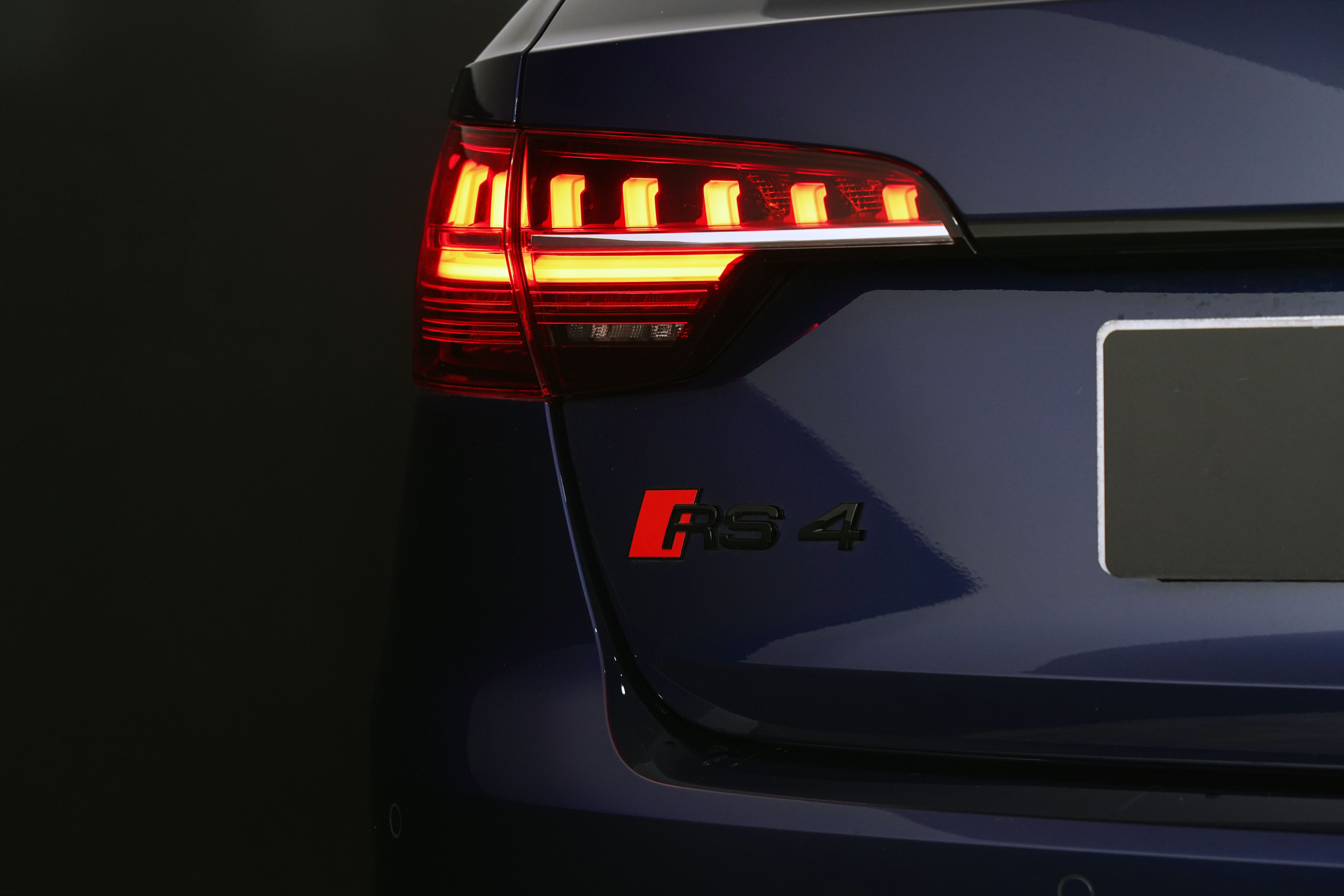 2022 Audi Rs4 Avant  SUV Image 15