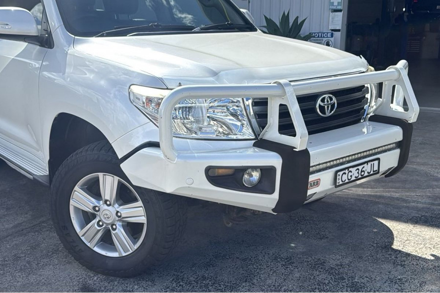 2012 MY13 Toyota LandCruiser VDJ200R GXL SUV Image 3