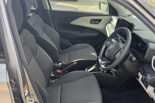 2026 Suzuki Swift UZ Hybrid Plus Hatch Image 12