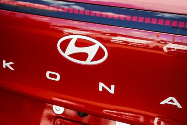 2026 Hyundai KONA SX2.V2  Electric SUV Image 10