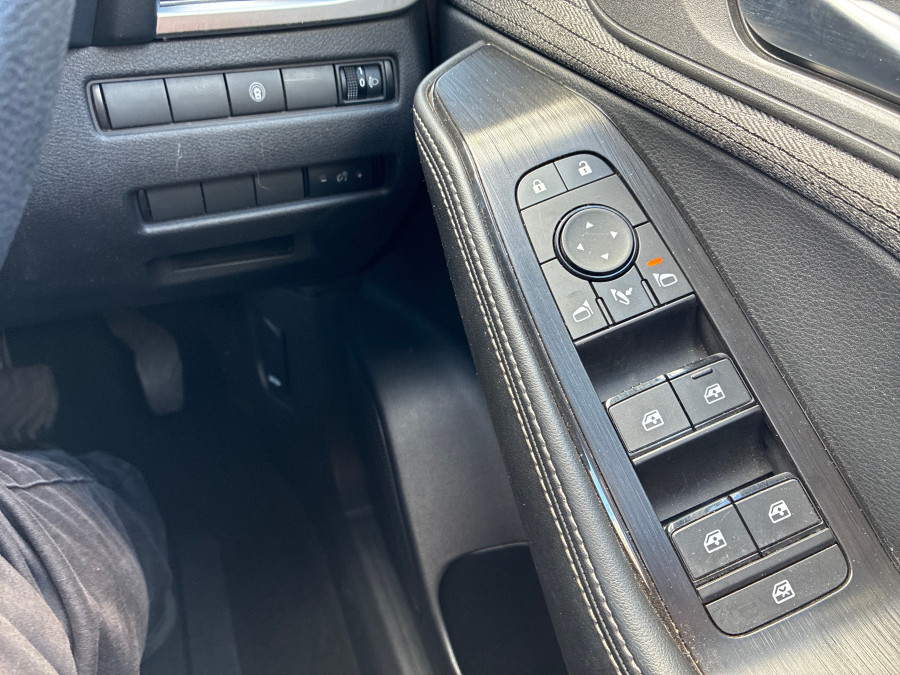 2024 MY25 Nissan X-Trail T33 ST SUV Image 23