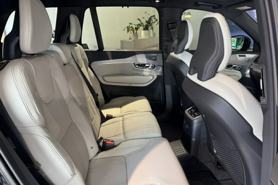 2024 MY25 Volvo XC90 L Series Ultra T8 Plug-In Hybrid SUV Image 15